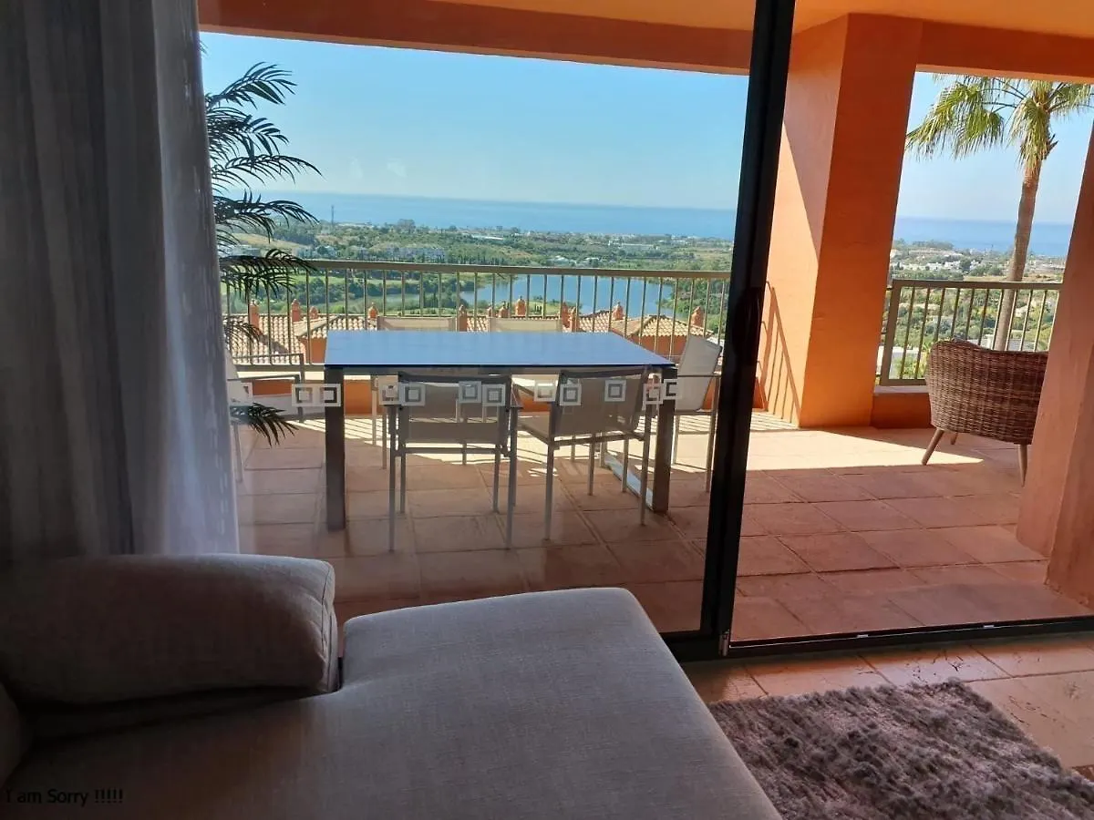Royal Apartment 2 /Freewifi,Sharedpool,Freeparking Malaga 0*,  Spain